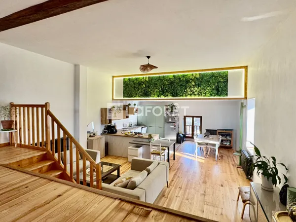 Maison 4 pièces 162 m² 