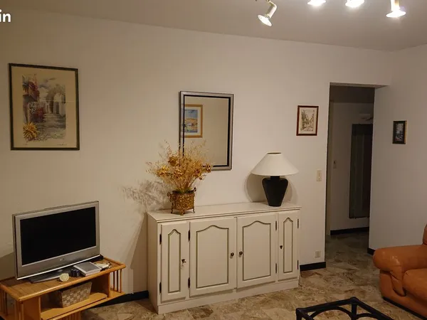 Appart bas de villa 