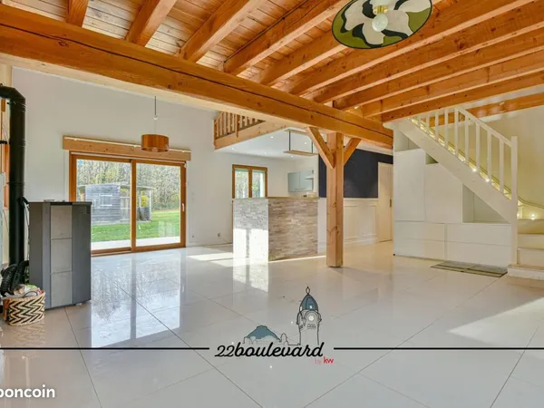 Pavillon 6 pièces 174 m² 