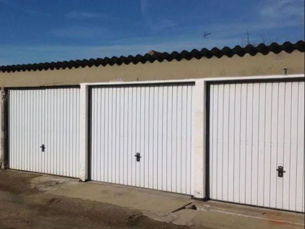 Box de stockage 17 m² 