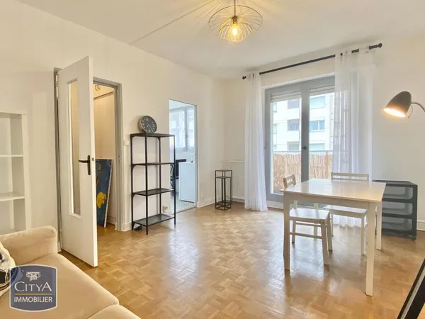 Appartement 1 pièce 28 m² 