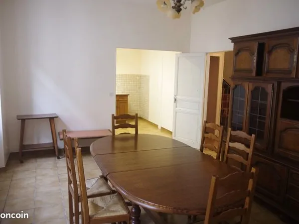 Maison 10 pièces 220 m² 