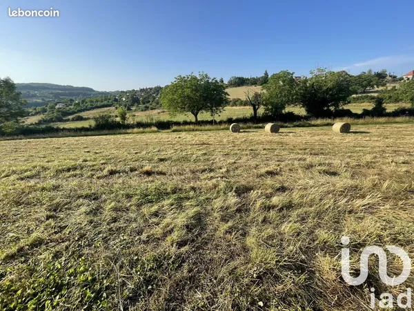 Terrain 747 m² Figeac 