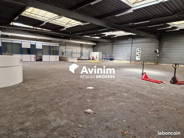 Local 617 m² Gonesse 