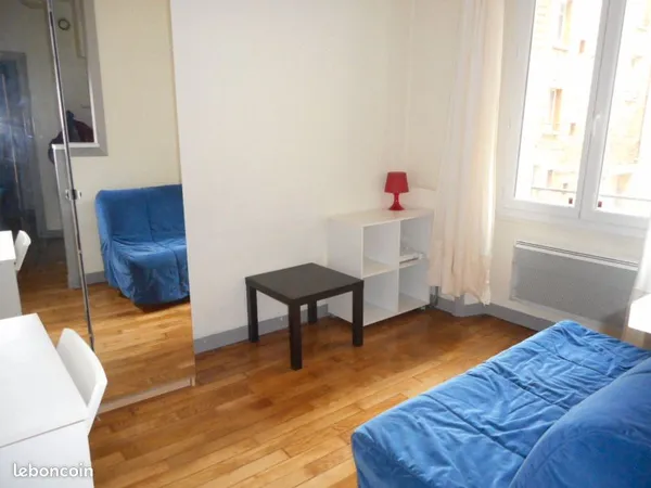 Loue studio meublé 19 m² quartier Thabot 