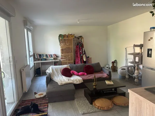 Loue très beau studio 