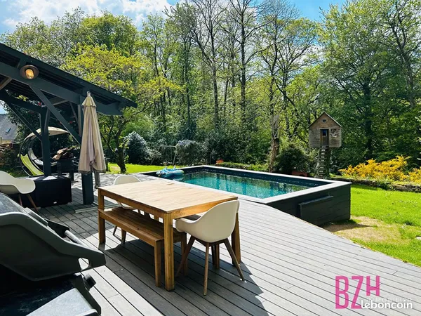 Longère 12 pièces 272 m² 