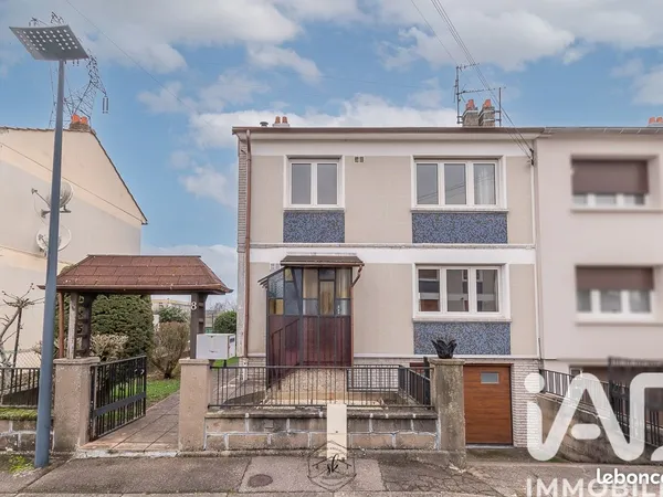 Maison 5 pièces 82 m² 