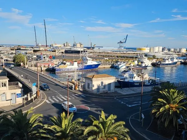 Location studio Meublé 30 vue sur mer 