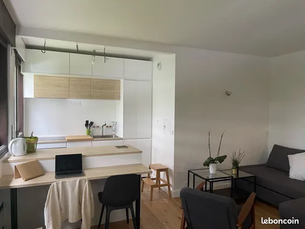 Magnifique studio 32m2 refait à neuf Balard / Lourmel 