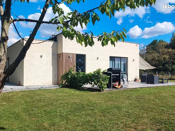 Plain-pied d'exception 2021 avec vue campagne (frontière française) 
