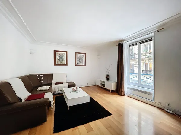 Appartement 1 pièce 43 m² 