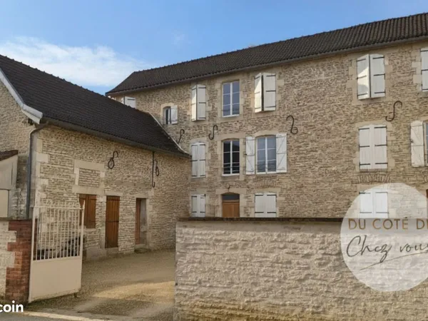 Appartement 14 pièces 446 m² 
