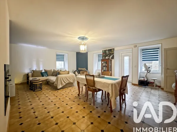 Vente Maison de village 5 pièces 