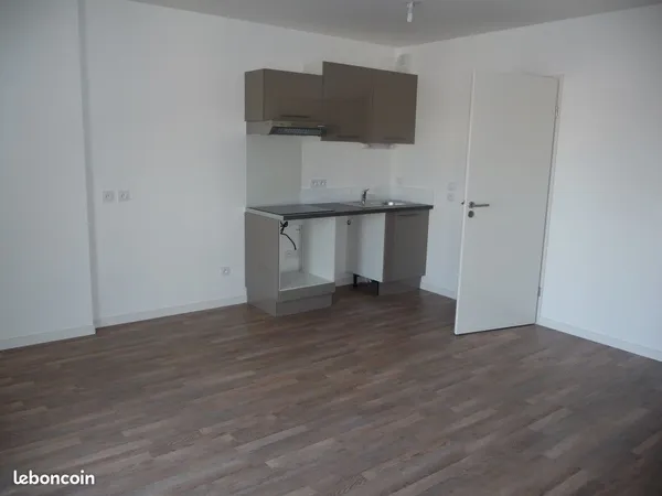 Appartement 1 pièce 30 m² 