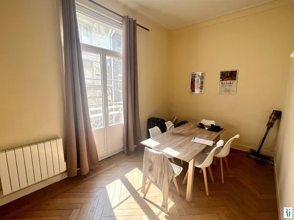 Duplex 3 pièces 65 m² 