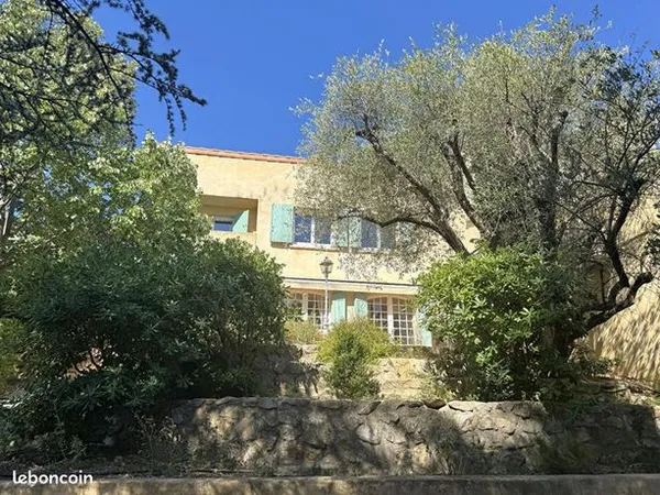 Maison 6 pièces 180 m² 