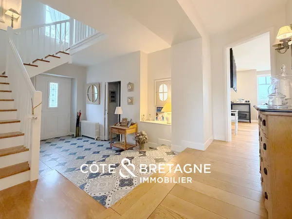 MAISON DE CHARME RÉNOVÉE À VENDRE À SAINT-QUAY-PORTRIEUX, P 