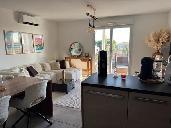LUCCIANA - Appartement 4 pièce(s) 78 m2 Neuf au 2ème étage avec ascenseur. 