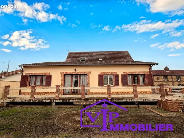 Maison 5 pièces 84 m² 