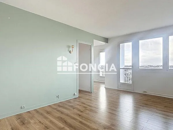 Appartement 4 pièces 71 m² 