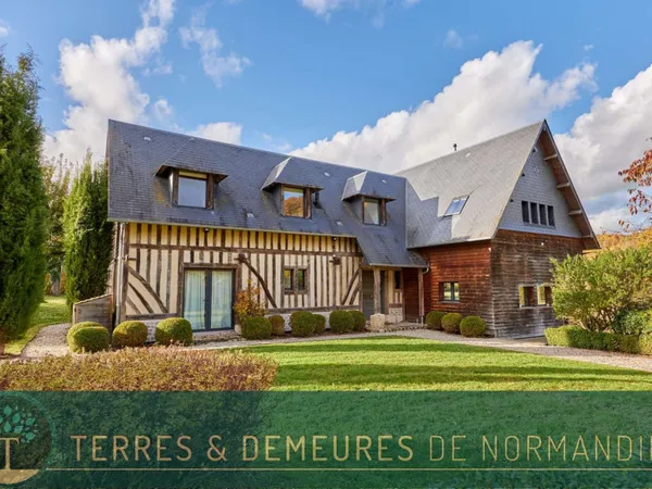 Propriété 6 pièces 263 m² 