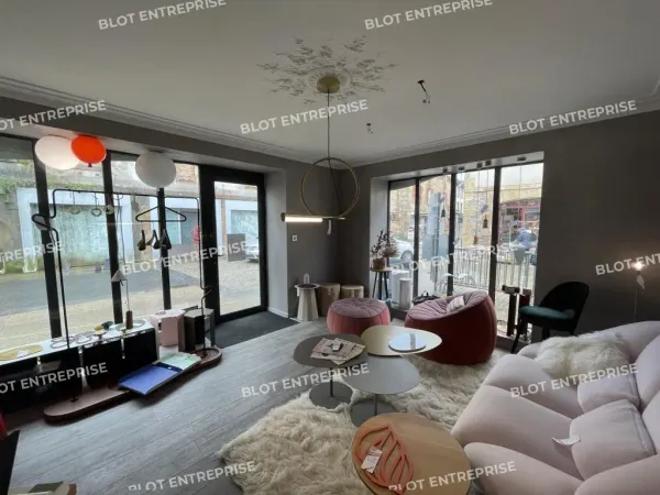 À LOUER - LOCAL COMMERCIAL - 41 m² - LANDERNEAU 