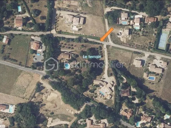 Propriété 165 m² 