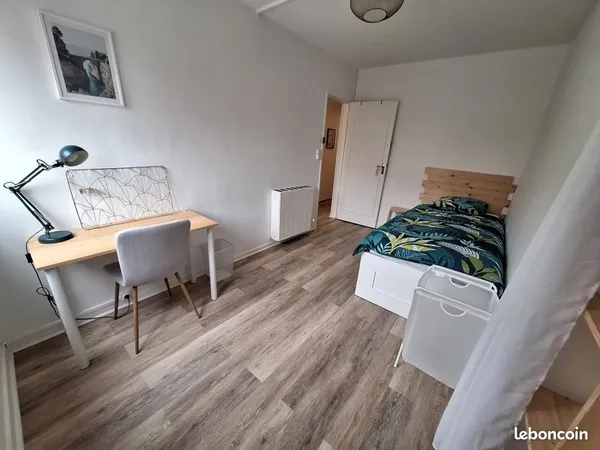 Appartement 1 pièce 75 m² 