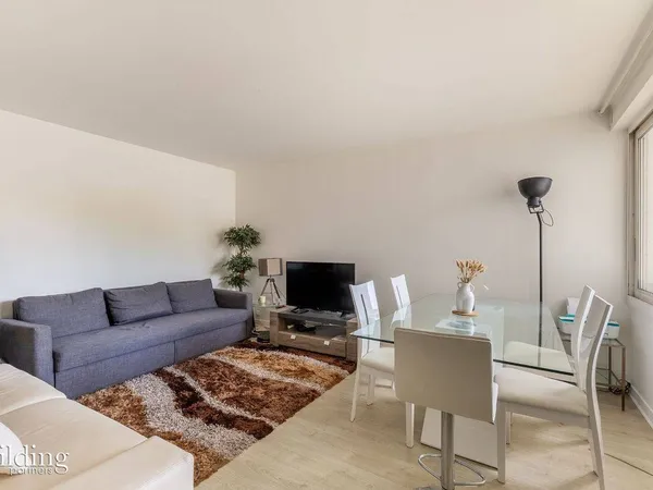 Appartement 2 pièces 55 m² 