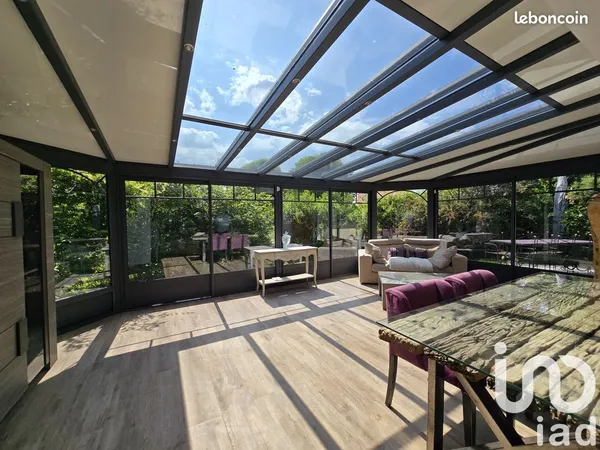 Maison 8 pièces 185 m² 