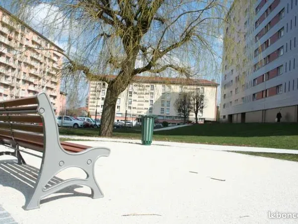 Appartement 4 pièces 64 m² 