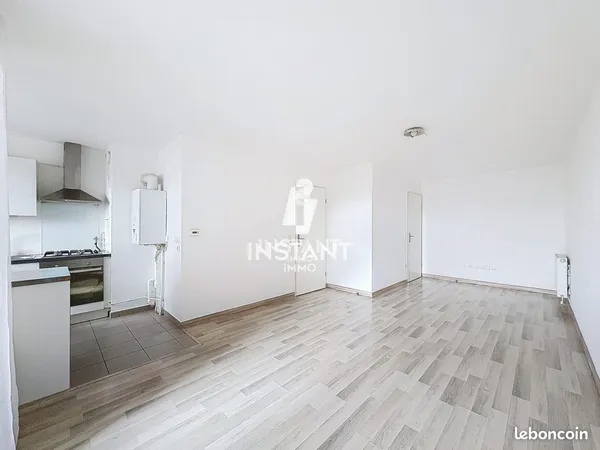 Parking 63 m² 