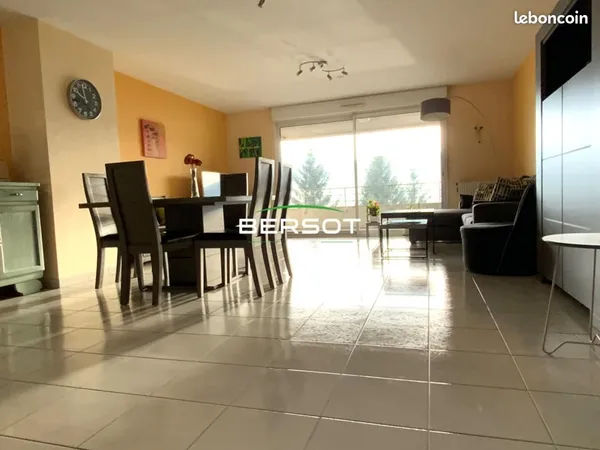 Appartement 4 pièces 102 m² 