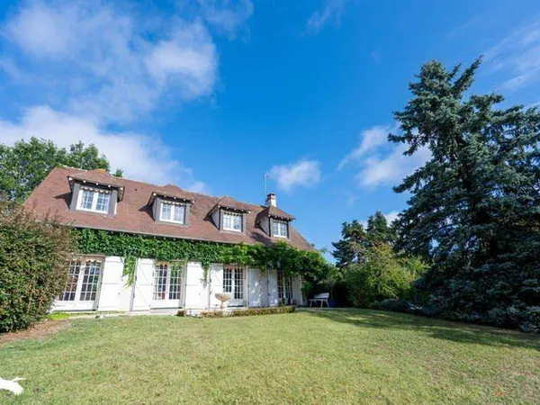 Maison 8 pièces 191 m² 