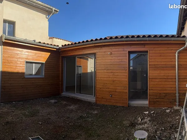 Maison de ville T3 duplex 