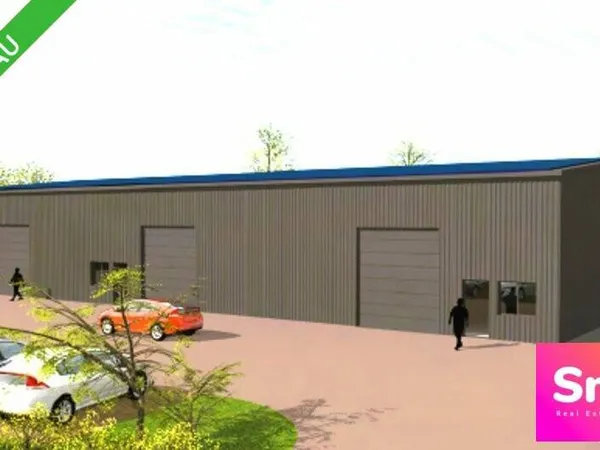 Local 840 m² 