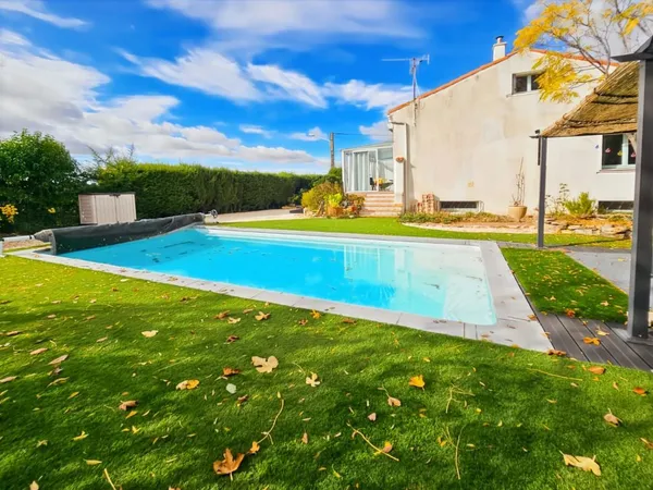 Maison de 7 pièces de 120 m² située à Nissan-lez-Enserune 