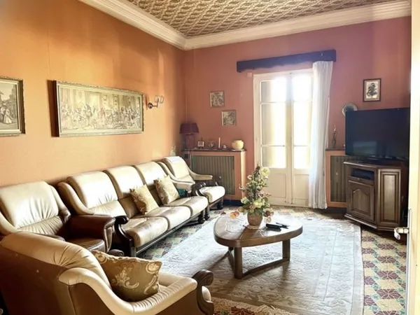 Maison de 7 pièces principales 