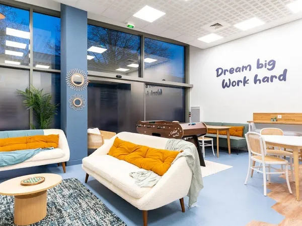 Studio 1 pièce 24 m² 