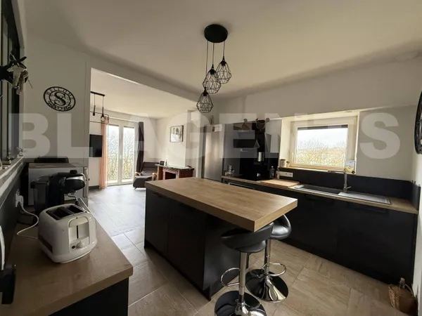 Maison de plain-pied 4 pièces 85 m² 