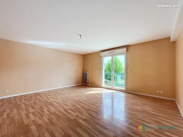 Appartement 4 pièces 80 m² 