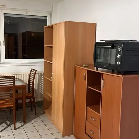 Idéal étudiant: Studio meublé proche gare Epinal 