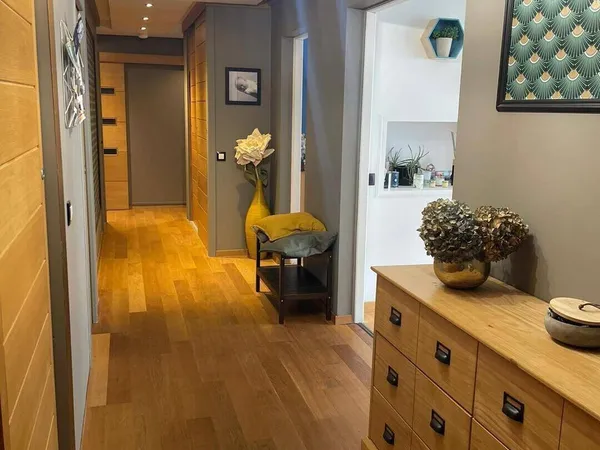 Appartement 4 pièces 90 m² 