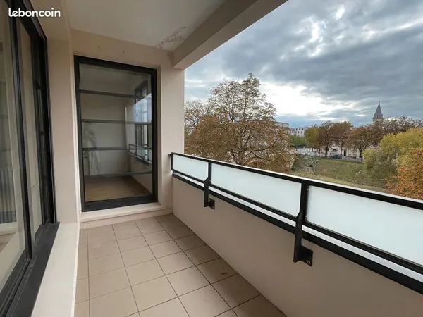 Appartement 3 pièces 74 m² 