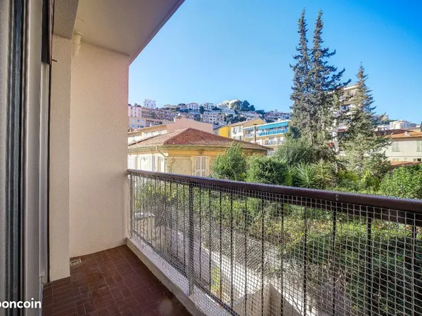 Appartement 1 pièce 38 m² 