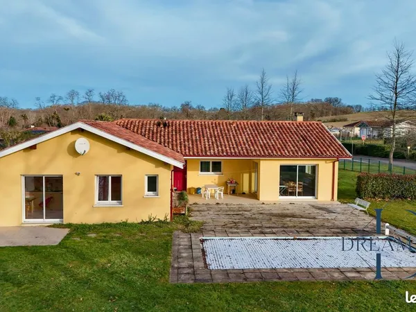 Maison 5 pièces 143 m² 