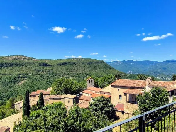 Maison 6 pièces 180 m² 