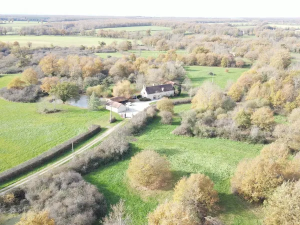 EXCLUSIVITE - PROCHE MOULIN - PROPRIETE D'AGREMENT 