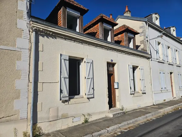 Charmante Maison Périgourdine de 104 m2 - À rénover - Périgu 